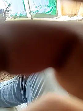 hard boy9455 online show from April 14, 2026, 7:13 am