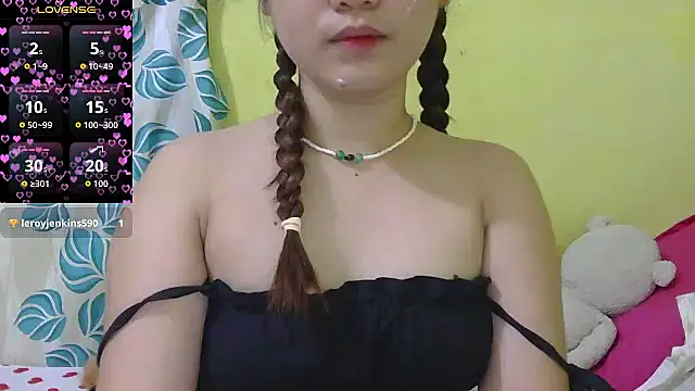 HornyAsian4uxx online show from January 13, 2026, 2:10 pm