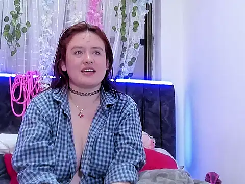 Snapshot of AliaMiller_ chatting on January 16, 2026, 1:48 pm AliaMiller online show from January 16, 2026, 1:48 pm