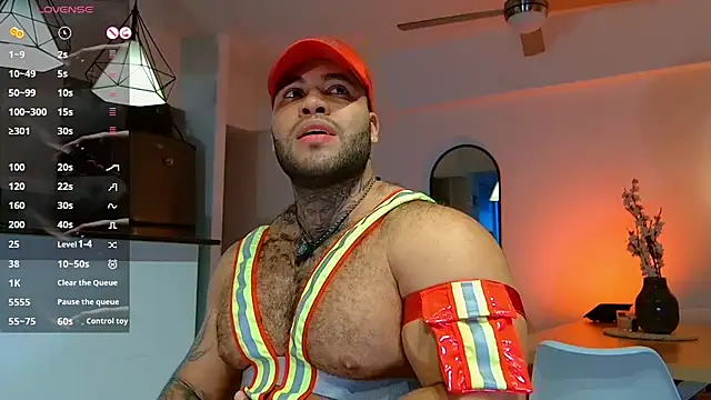 Snapshot of Michael_Salens chatting on October 31, 2025, 10:16 pm Michael Salens online show from October 31, 2025, 10:16 pm