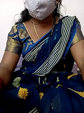 Cute Renuka online show from November 14, 2025, 5:55 am