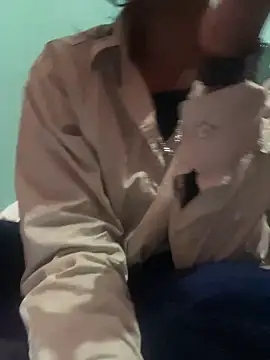 sakshi5533 online show from December 20, 2025, 5:38 pm