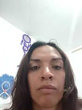 Snapshot of MeganRhyder chatting on February 18, 2026, 5:53 pm MeganRhyder online show from February 18, 2026, 5:53 pm