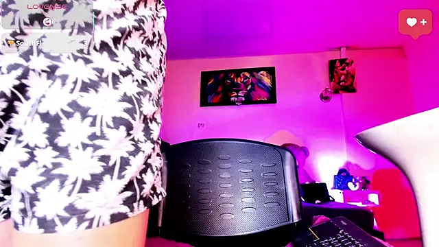 Rossedewitt  online show from April 10, 2026, 7:21 pm