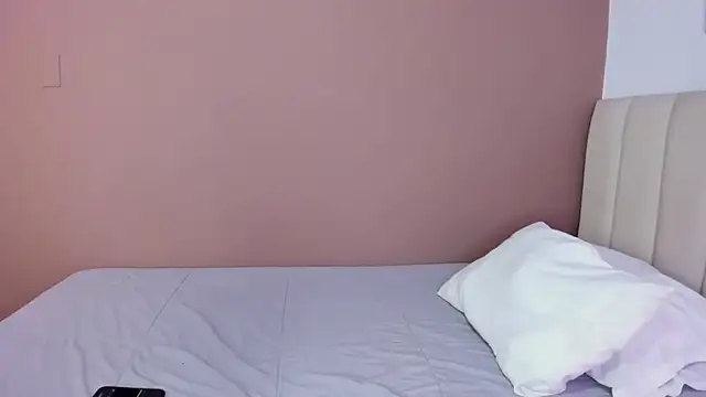 MartinaRizzi online show from October 20, 2025, 4:03 am