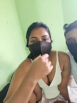 renu 143 online show from November 11, 2025, 7:47 am