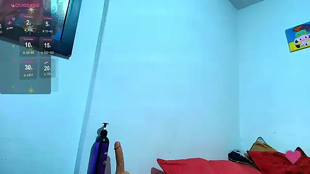 Snapshot of luisahot_9727 chatting on October 10, 2025, 5:08 am luisahot 9727 online show from October 10, 2025, 5:08 am