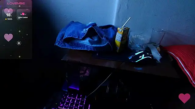 Snapshot of luisahot_9727 chatting on October 28, 2025, 7:07 am luisahot 9727 online show from October 28, 2025, 7:07 am