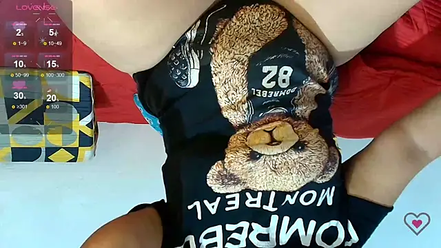 Snapshot of luisahot_9727 chatting on October 8, 2025, 7:10 am luisahot 9727 online show from October 8, 2025, 7:10 am