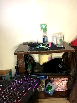 Snapshot of luisahot_9727 chatting on October 26, 2025, 6:25 am luisahot 9727 online show from October 26, 2025, 6:25 am