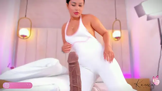 kassia kim online show from January 11, 2026, 4:08 am