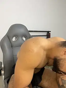 vincentjaxon online show from February 11, 2026, 1:55 pm