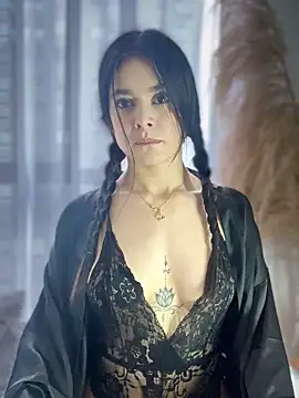 Sofi Leal online show from February 14, 2026, 12:05 pm