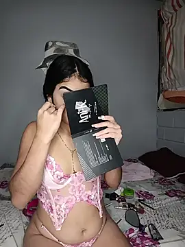 Bigtiti01 online show from March 12, 2026, 6:12 pm