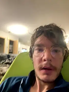 Hungboxer69 online show from January 10, 2026, 5:14 am