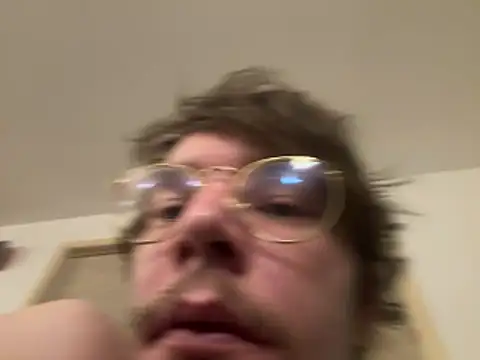 Hungboxer69 online show from December 20, 2025, 1:08 am