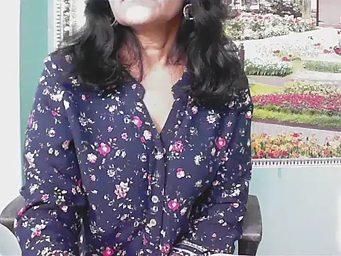 Snapshot of Lovely_bhabhi143 chatting on November 22, 2025, 5:39 am Lovely bhabhi143 online show from November 22, 2025, 5:39 am