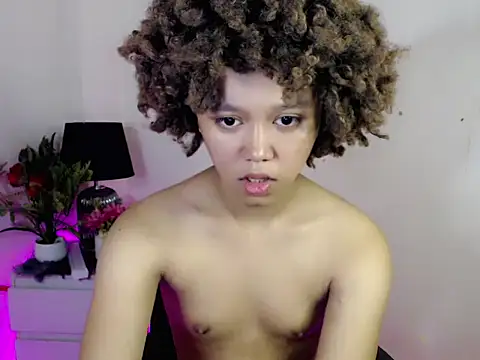 9INCHESHARDCOCK online show from January 11, 2026, 5:47 am