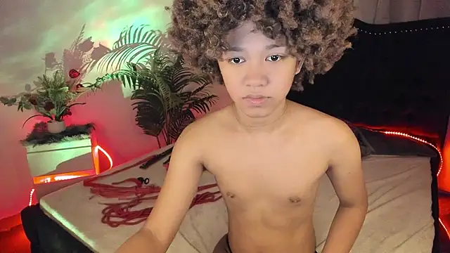 9INCHESHARDCOCK online show from September 17, 2025, 10:50 am