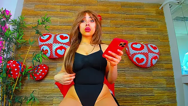 Cupcake Izzy online show from February 21, 2026, 5:42 am