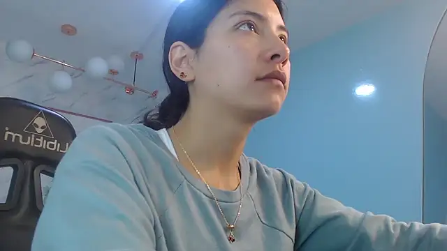 victoria hernandez t  online show from April 8, 2026, 1:01 pm