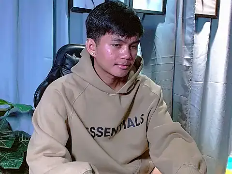 Alexx 143 online show from January 5, 2026, 5:38 pm