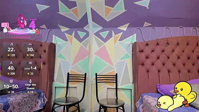 Snapshot of CloeyGraweing chatting on September 12, 2025, 6:29 pm CloeyGraweing online show from September 12, 2025, 6:29 pm