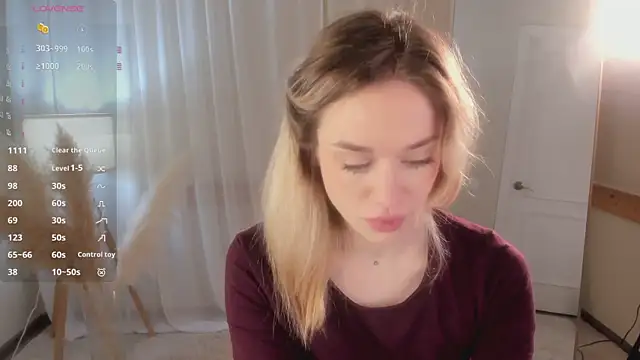 Snapshot of DiscoPotato chatting on October 30, 2025, 12:58 pm DiscoPotato online show from October 30, 2025, 12:58 pm