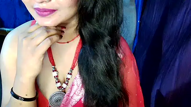 QUEEN SAKHI- online show from May 24, 2026, 12:54 am
