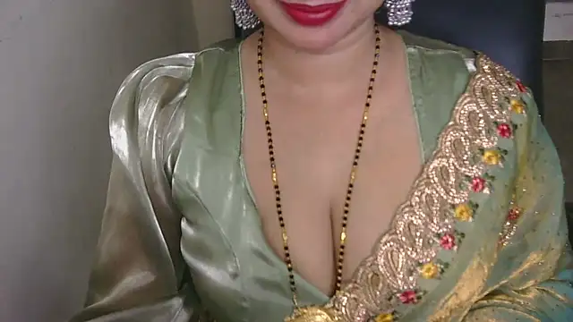 QUEEN SAKHI- online show from October 10, 2025, 6:09 pm