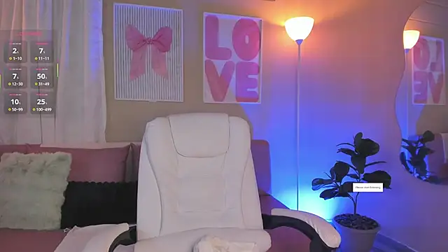 Snapshot of kissme_cutie chatting on October 7, 2025, 12:17 pm kissme cutie online show from October 7, 2025, 12:17 pm