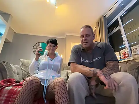 backdoorgalore4you online show from December 21, 2025, 9:37 pm