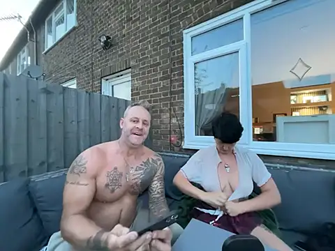 Snapshot of backdoorgalore4you chatting on July 16, 2026, 8:39 pm backdoorgalore4you online show from July 16, 2026, 8:39 pm
