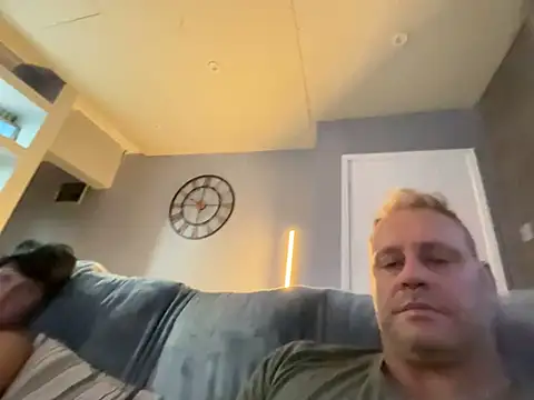 Snapshot of backdoorgalore4you chatting on June 14, 2026, 9:05 pm backdoorgalore4you online show from June 14, 2026, 9:05 pm