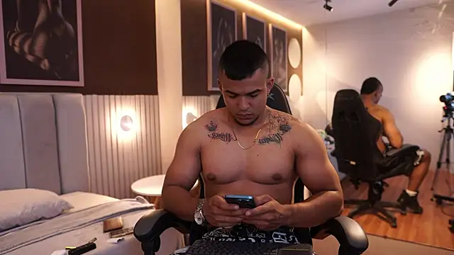 Thiago Valente online show from September 23, 2025, 12:56 pm