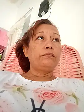 marinita13 online show from March 31, 2026, 2:52 pm