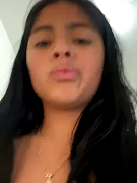 alyson clark0 online show from September 25, 2025, 4:46 pm