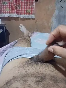 Snapshot of NAUFRAGO_17CM chatting on July 18, 2026, 12:19 am NAUFRAGO 17CM online show from July 18, 2026, 12:19 am