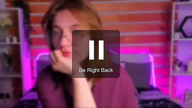Tara Grainn online show from October 2, 2025, 1:31 am