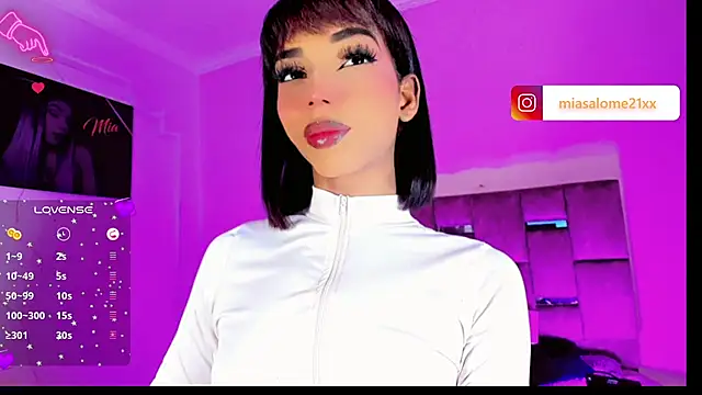 LADY-HOT-SEXY- online show from February 1, 2026, 12:47 pm