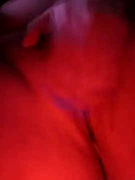 Theredcorazon online show from May 8, 2026, 3:32 am