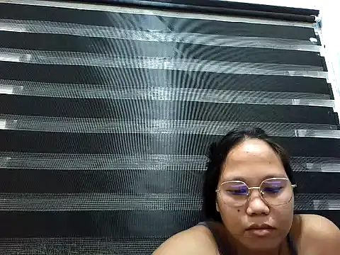 Snapshot of SpankyMyAss69 chatting on May 18, 2026, 4:12 pm SpankyMyAss69 online show from May 18, 2026, 4:12 pm