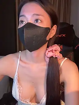 Snapshot of _Meimeibaby_ chatting on June 4, 2026, 10:42 am Meimeibaby online show from June 4, 2026, 10:42 am