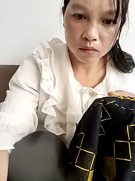 Tiyir597 online show from March 28, 2026, 2:12 am