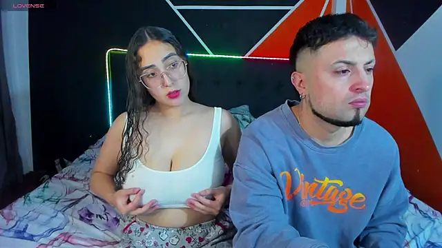 LUCKYSEX8 online show from October 3, 2025, 5:42 am