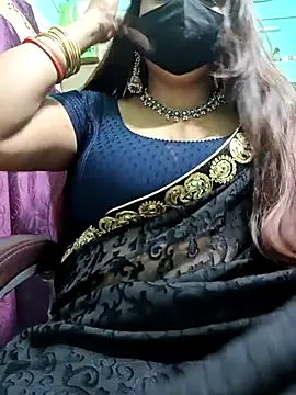 Snapshot of Bhanu-Sharma chatting on October 11, 2025, 5:52 am Bhanu-Sharma online show from October 11, 2025, 5:52 am