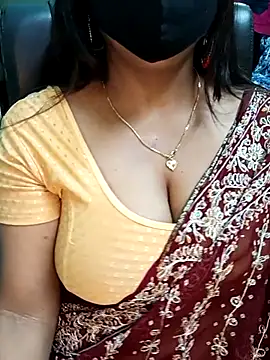 Snapshot of Bhanu-Sharma chatting on November 13, 2025, 4:16 am Bhanu-Sharma online show from November 13, 2025, 4:16 am