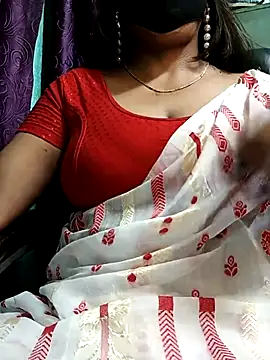 Snapshot of Bhanu-Sharma chatting on October 22, 2025, 3:28 am Bhanu-Sharma online show from October 22, 2025, 3:28 am