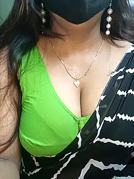 Snapshot of Bhanu-Sharma chatting on November 11, 2025, 4:29 am Bhanu-Sharma online show from November 11, 2025, 4:29 am