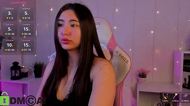 Snapshot of Megan_Williamms chatting on November 6, 2025, 1:09 am Megan Williamms online show from November 6, 2025, 1:09 am